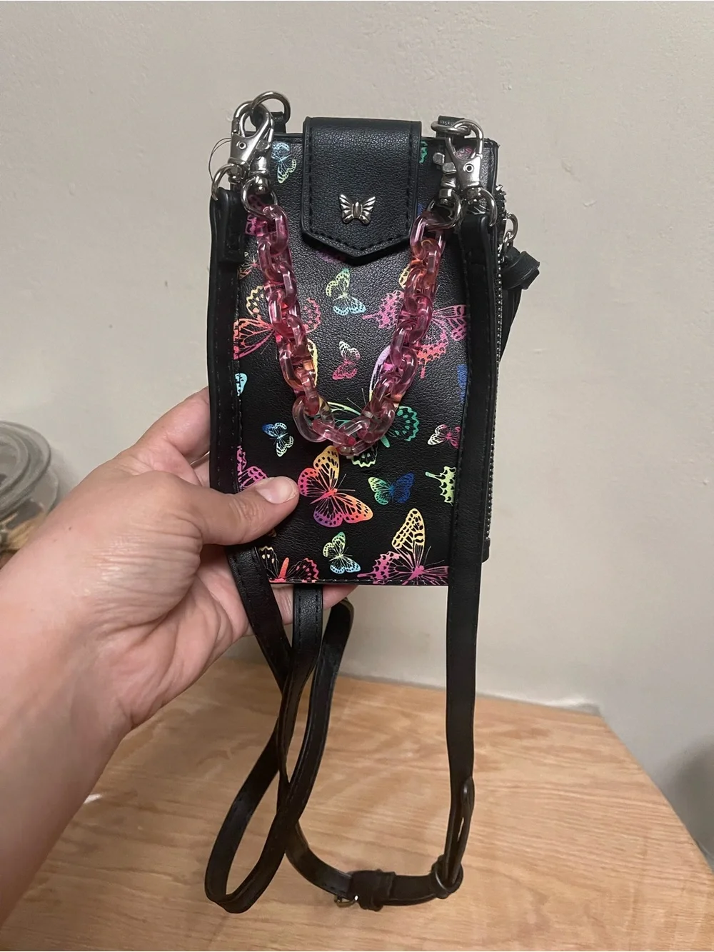 Butterfly Print Black Crossbody Phone Bag with Pink Chain
